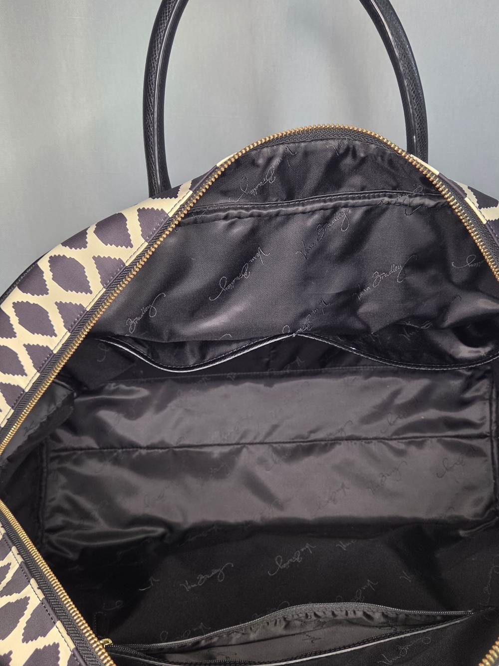 Vera Bradley Black & White Ikat Spots Weekender Bag - Picture 5 of 9
